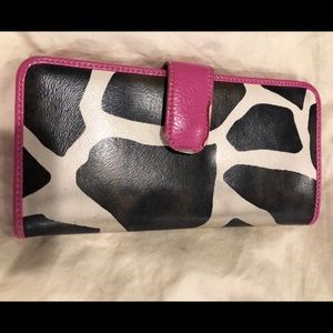 Giraffe print wallet with pink trim
